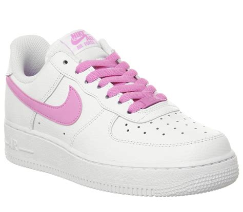 nike wmns air force 1 07 se weiß pink|nike air force damen reduziert.